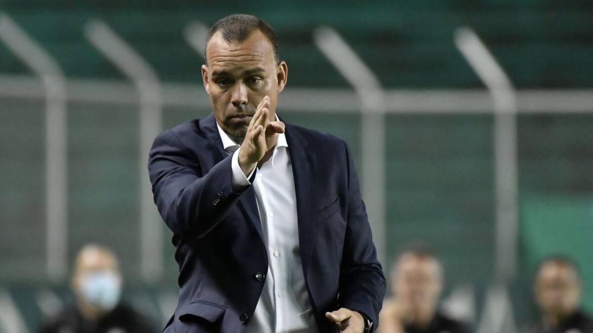Técnico del Cali se refirió a la sanción impuesta por la Dimayor