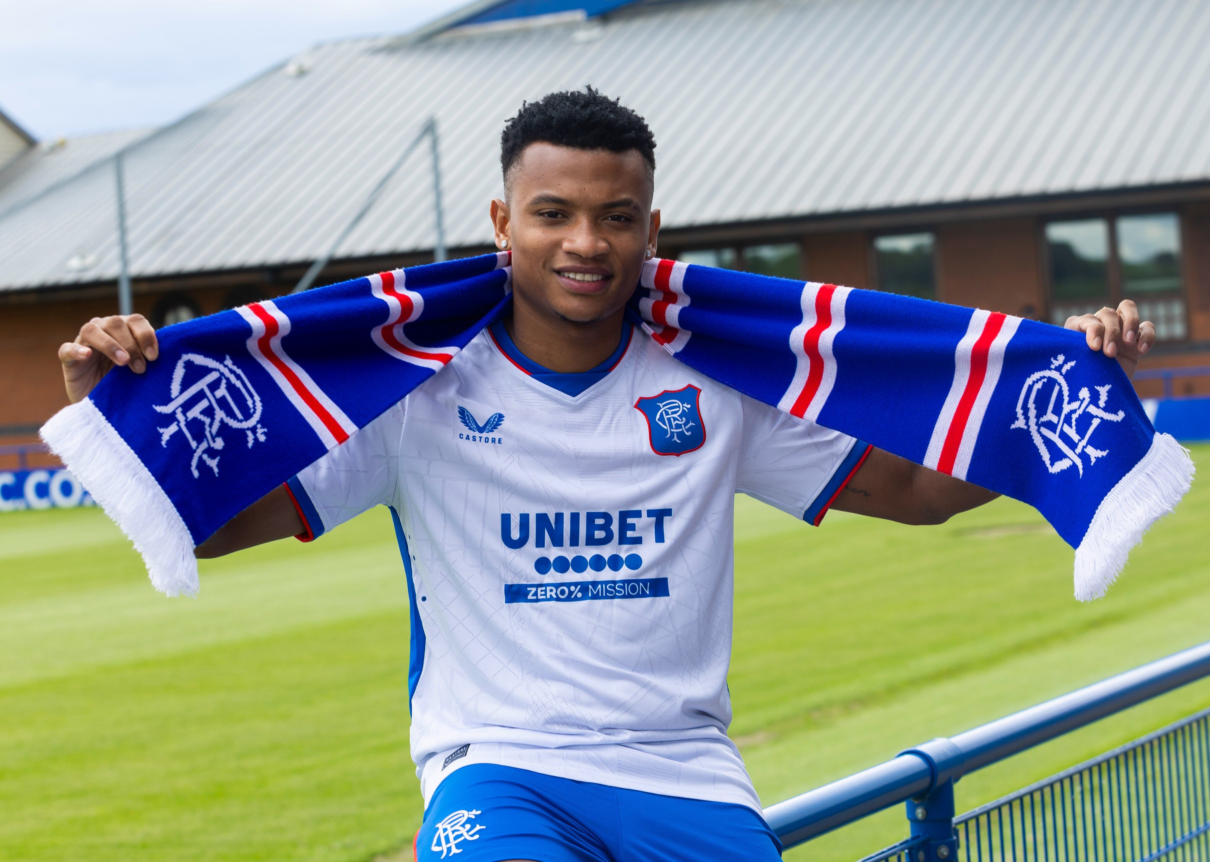 Carlos Cortés ficha por el Rangers FC de Escocia/ @RangersFC