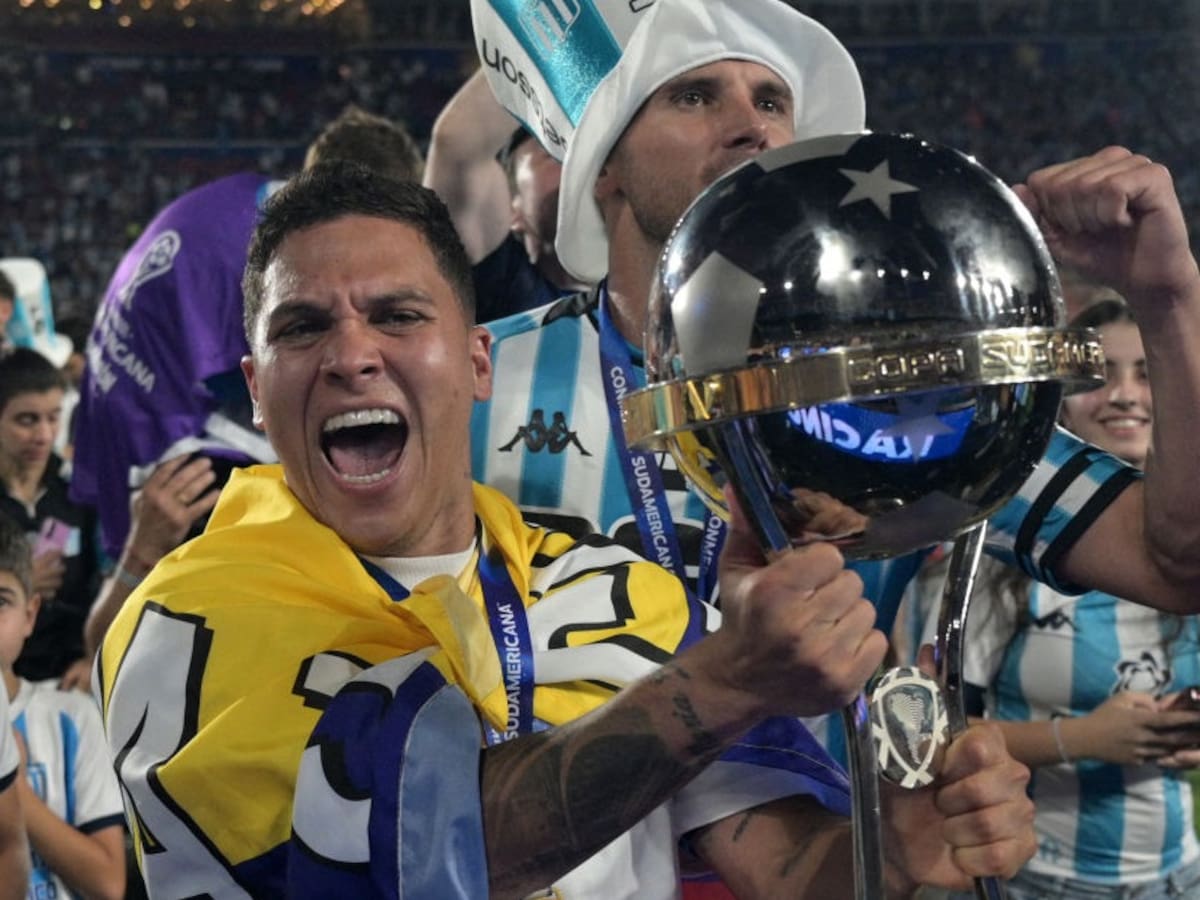 Juan Fernando Quintero se despidió de Racing con emotivo mensaje
