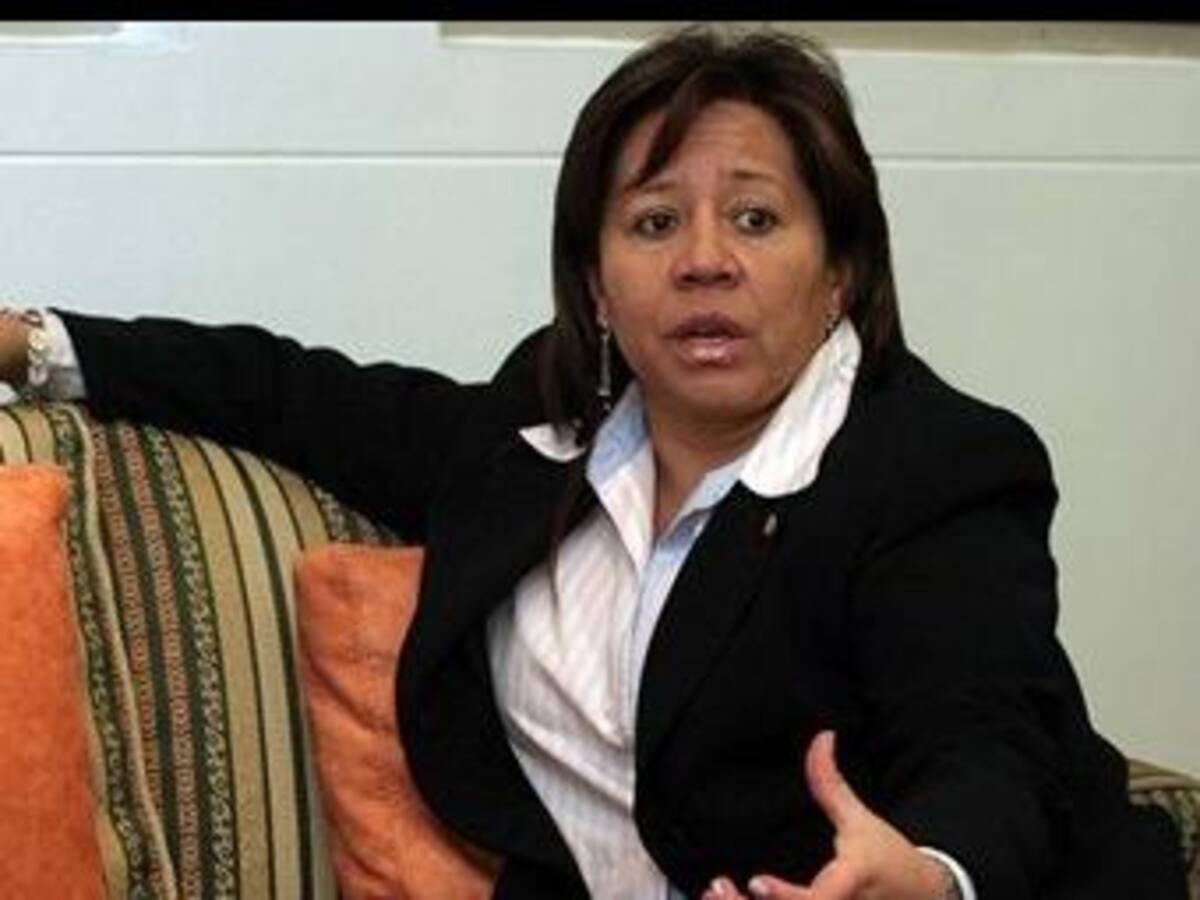Víctimas de chuzadas piden orden de captura internacional contra Hurtado