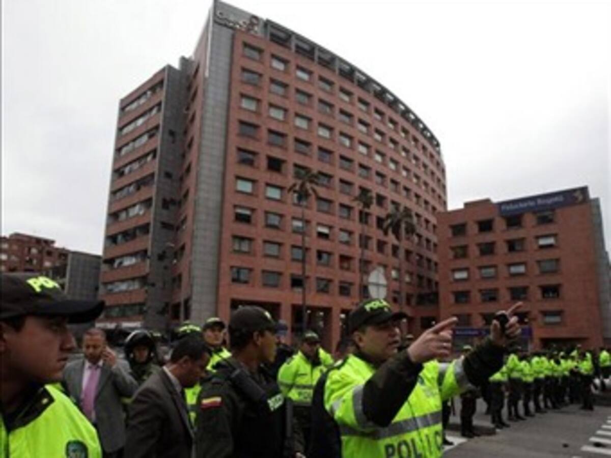 Se entrega el hombre que habría ‘gemeliado’ carro-bomba de Bogotá