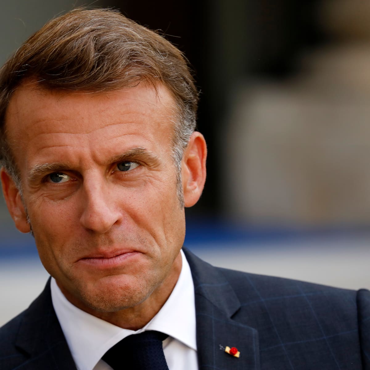 Macron pide “un alto el fuego” y libre tránsito en Ormuz tras su reunión con Takaichi