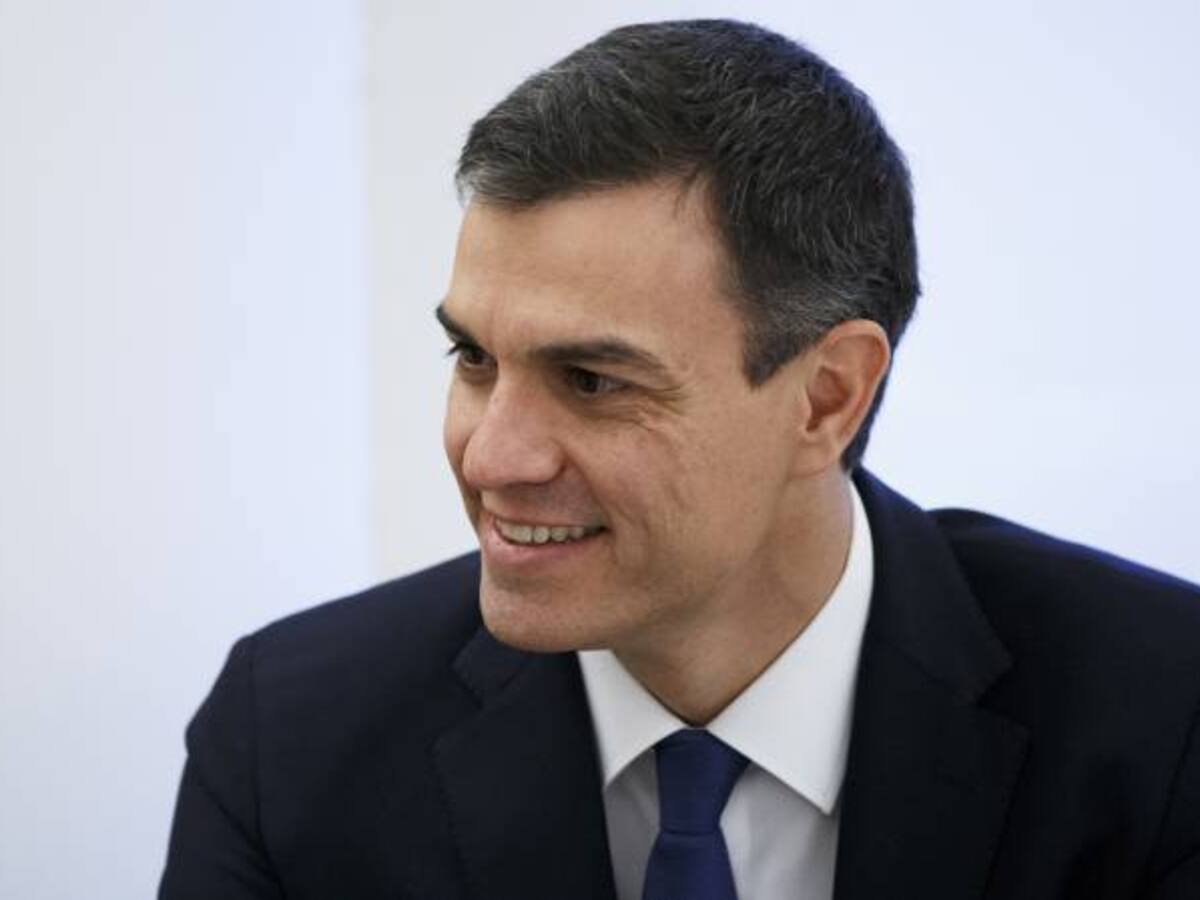 Un gabinete de mayoría femenina asumió el poder en España