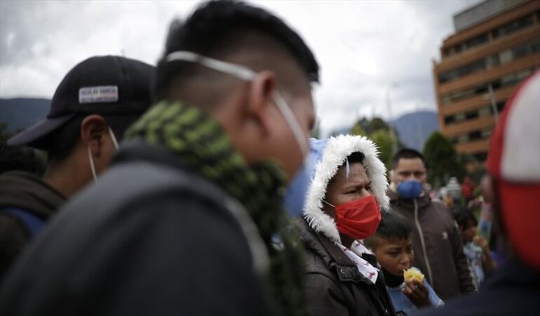 ¿Usted estaría dispuesto a bajarse el salario para salvar la economía?. Foto: Colprensa
