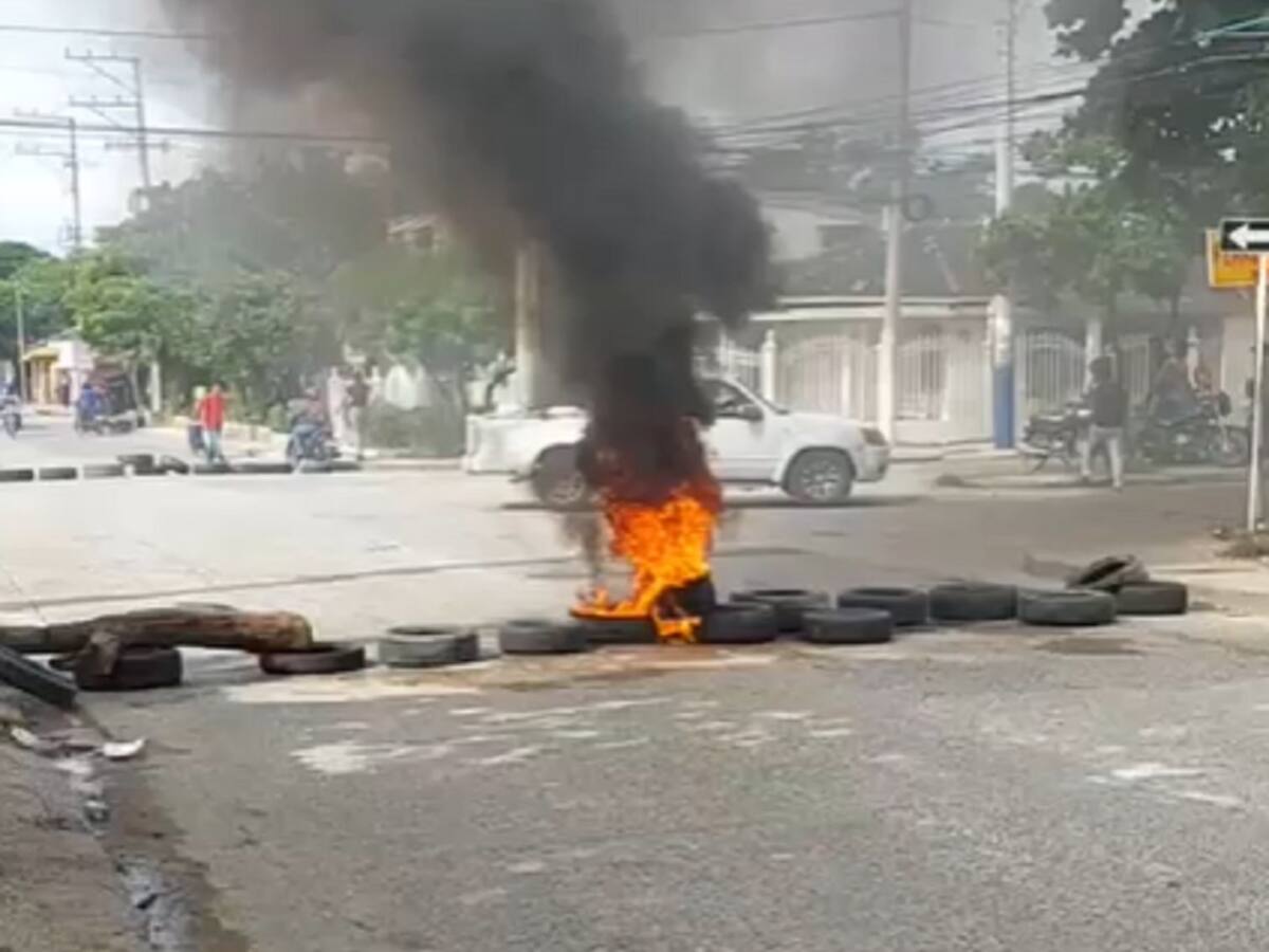 Por falta de energía bloquearon antigua vía de Ternera en Cartagena