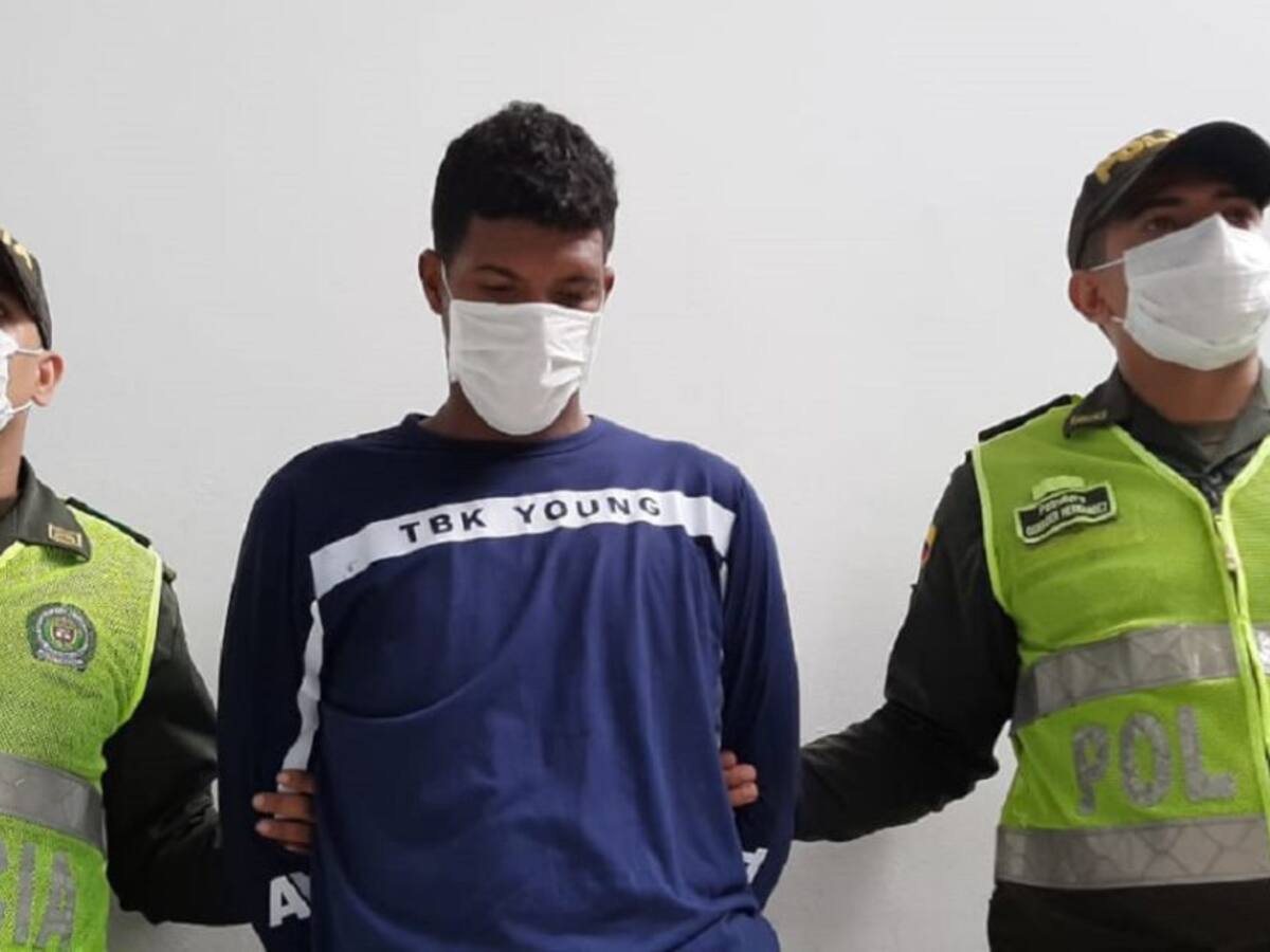 En video quedo registró el ataque a puñal contra Katiuska