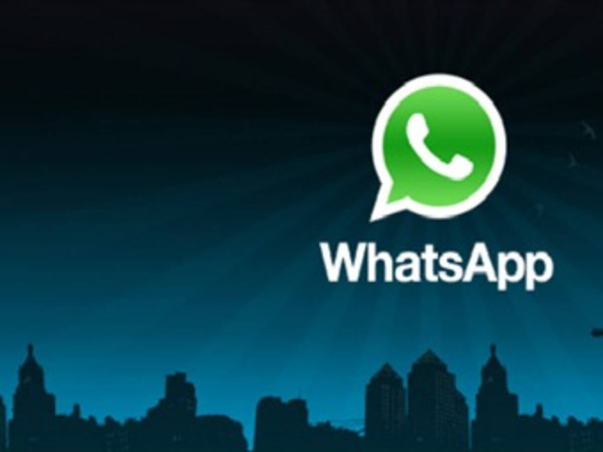 Facebook plantea la compra de Whatsapp