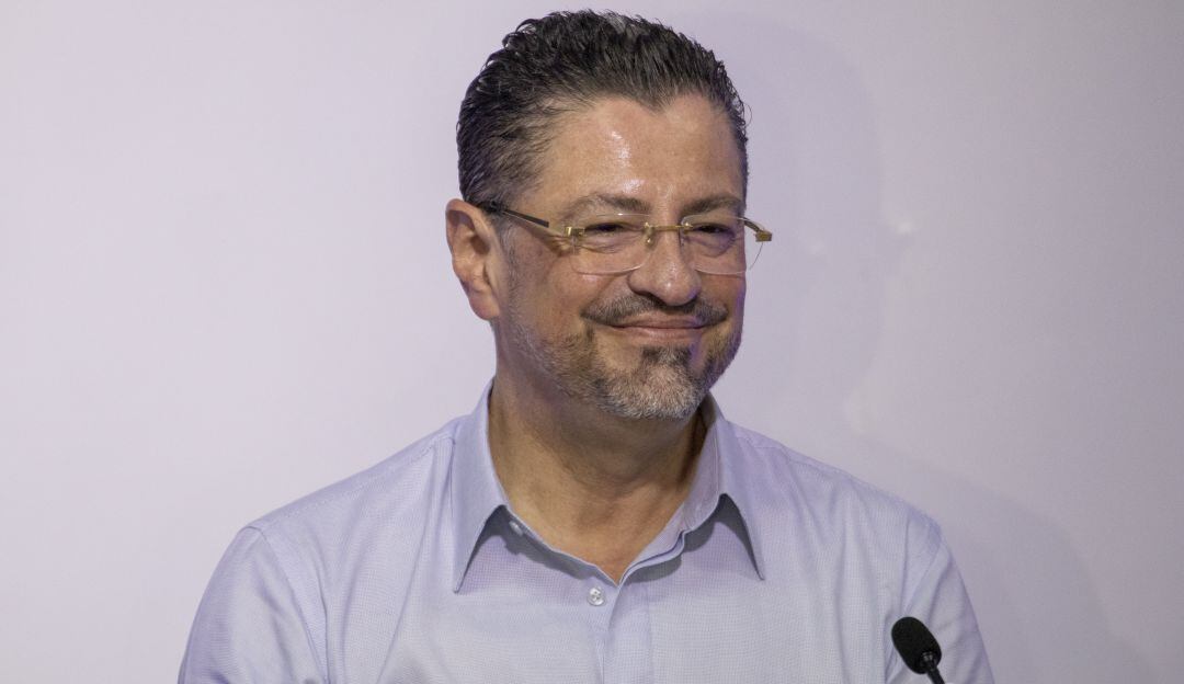 Rodrigo Chaves, presidente electo de Costa Rica.
