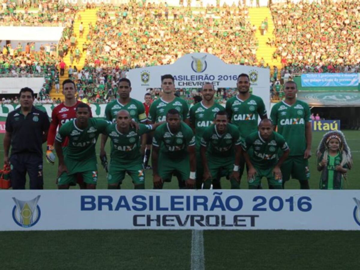 Conmebol le entrega el título de la Copa Sudamericana a Chapecoense