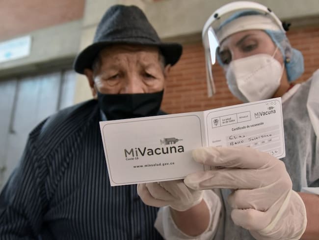 27 días después del inicio de las vacunaciones, en Colombia se han inmunizado 782.301 personas. 