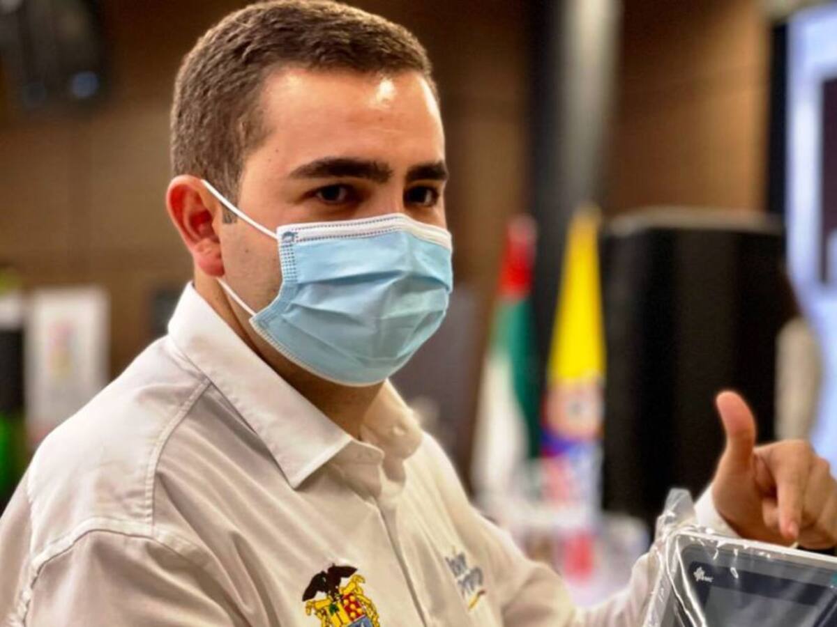 ‘Bolívar Primero’ recibe 100 Unidades de Cuidados Intermedios