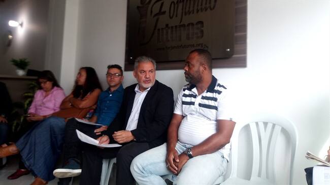 Tres directivos de la Fundación Forjando Futuro, el Instituto Popular de Capacitación y la Asociación de reclamantes Tierra y Paz, serían foco de un presunto plan para atentar contra sus vidas. Foto: Evelyn Ortiz (W Radio)