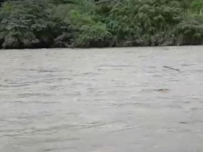 Río Chicamocha ya deja inundaciones en Capitanejo