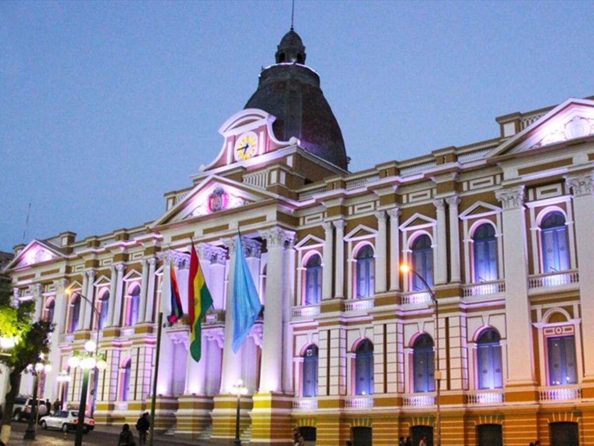 Senadora de Bolivia da detalles de la Ley que busca convocar nuevas elecciones