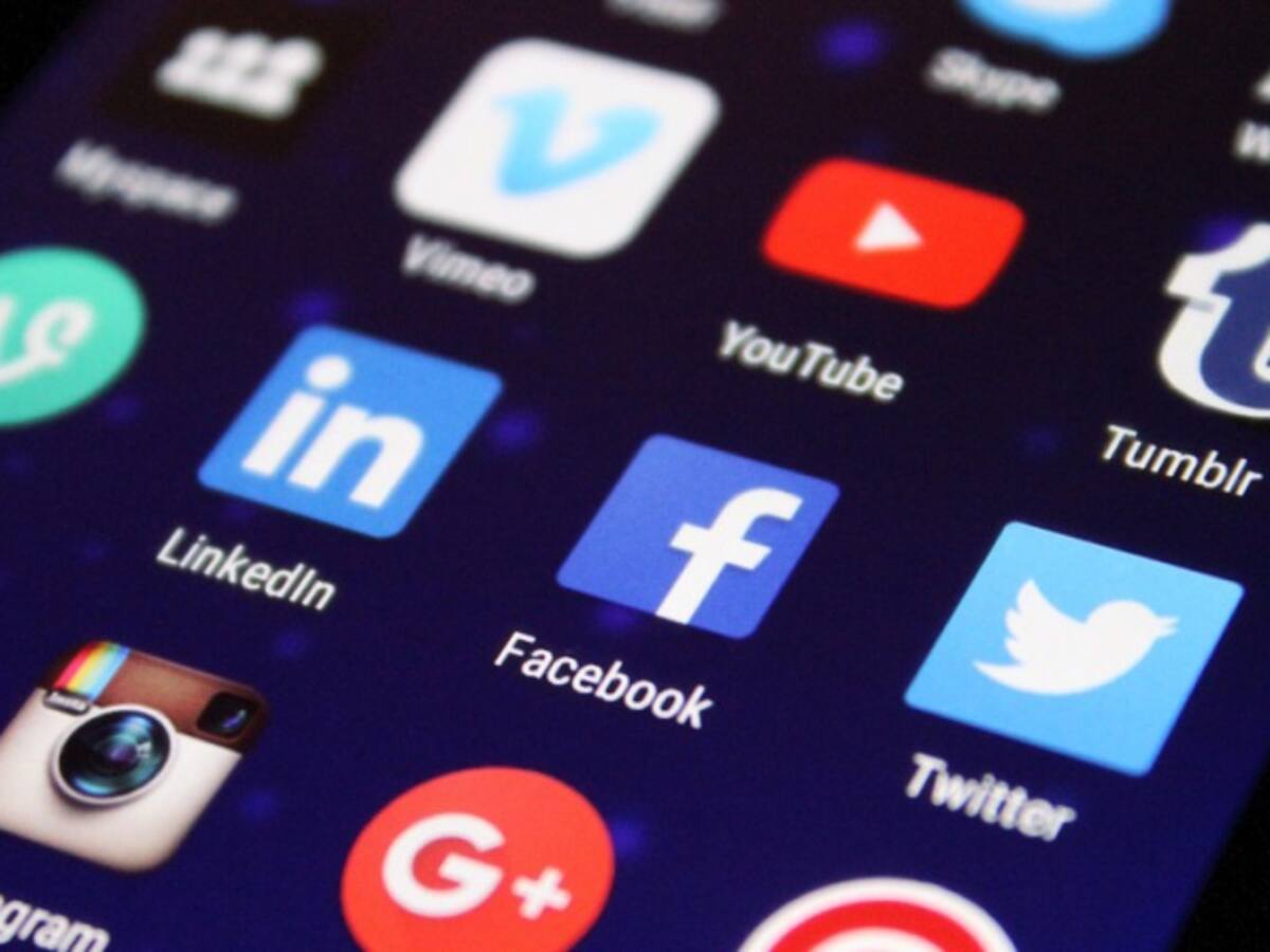 Proyecto contra abusos en redes sociales enciende polémica