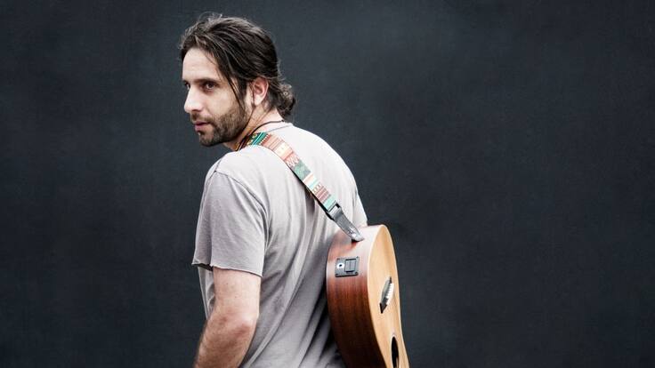 Alejo Ruiz presenta su primer disco “Dejando Atrás”