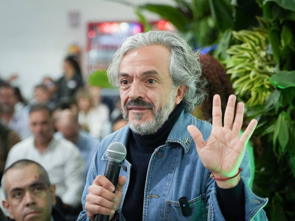 “Proponemos una nueva forma de hacer política para que el país avance”: Juan Daniel Oviedo