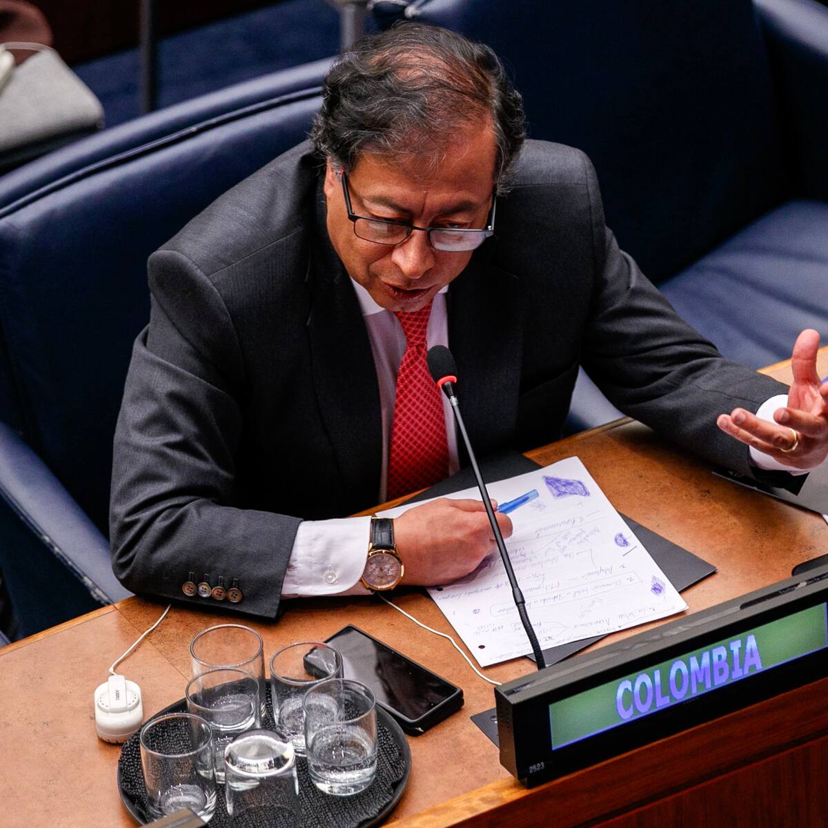 Petro pide eliminar subsidios de combustible fósil y mayor inversión para la Amazonía