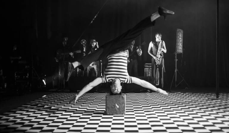 La Gata Cirko Inaugura el 15 de Nov. el Festival Internacional de Artes Vivas Loja 2018