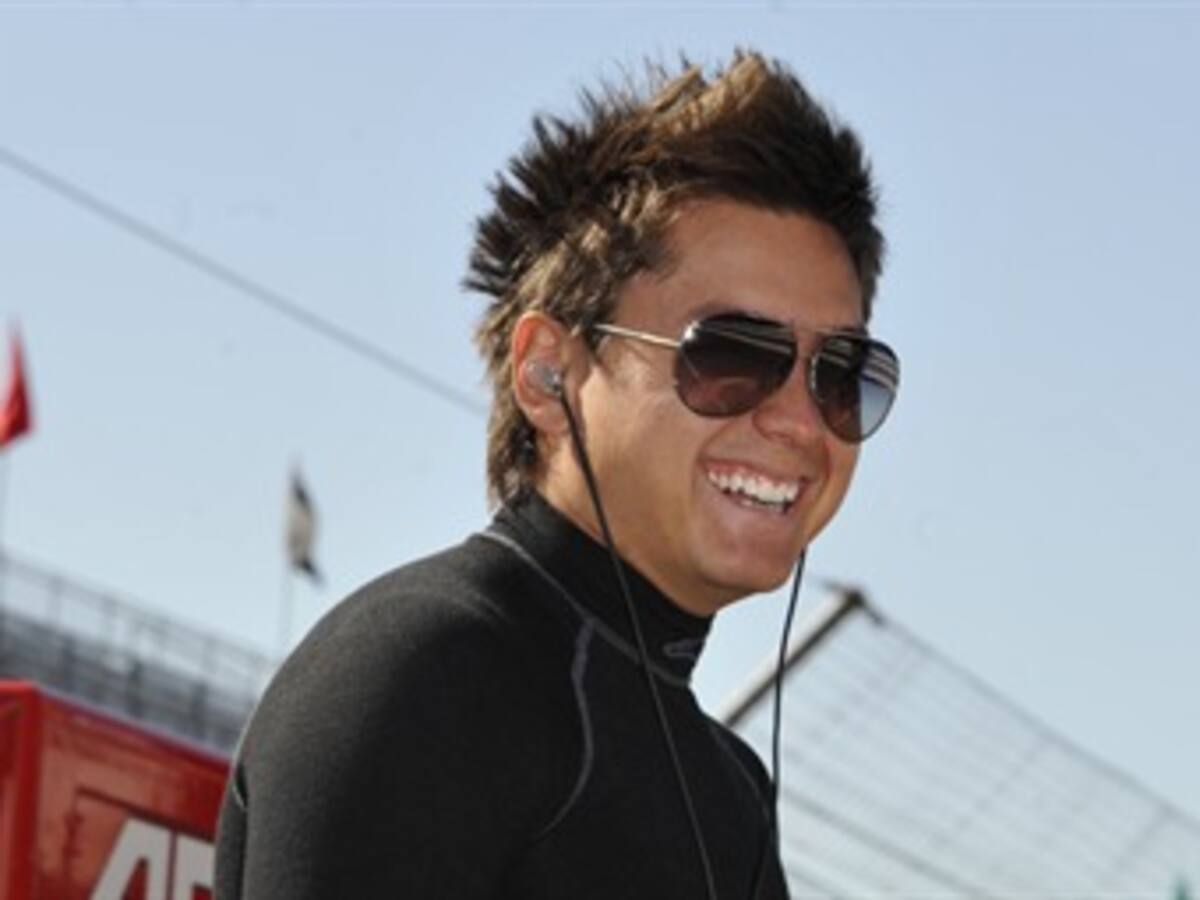 El piloto colombiano Sebastián Saavedra clasificó a las 500 millas de Indianápolis