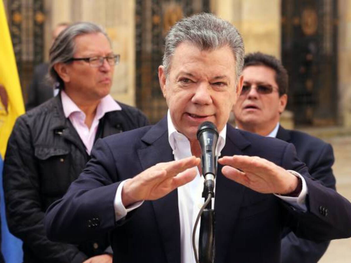 Santos dice que migración venezolana solo se detiene con democracia