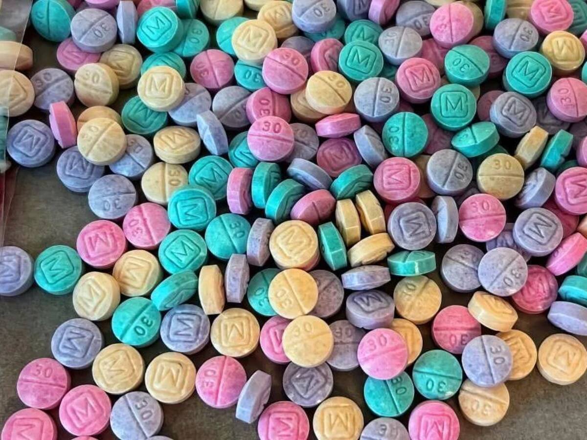 EE.UU. ha incautado este 2022 casi 380 millones de dosis de fentanilo