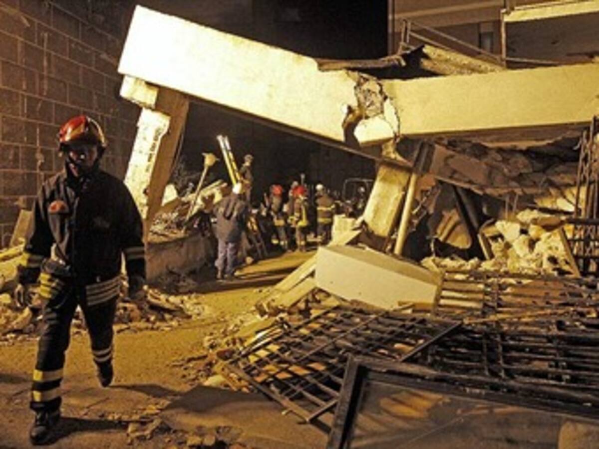 Sin esperanzas de encontrar supervivientes y los muertos suman ya 272
