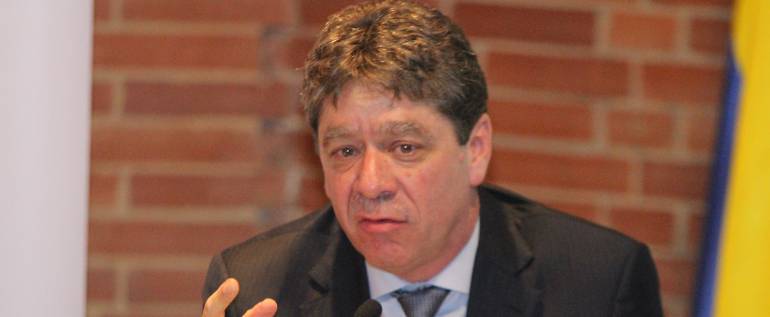 Bruce Mac Master, Presidente de la Andi.