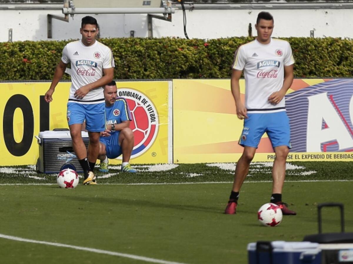 Colombia entrenó con todo el plantel en el estadio Metropolitano