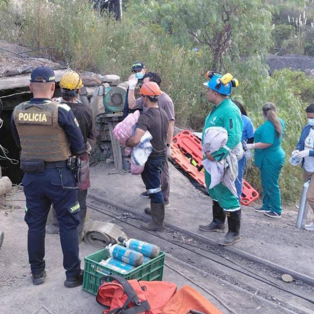 Derrumbe en mina de Socotá deja un trabajador muerto y dos heridos