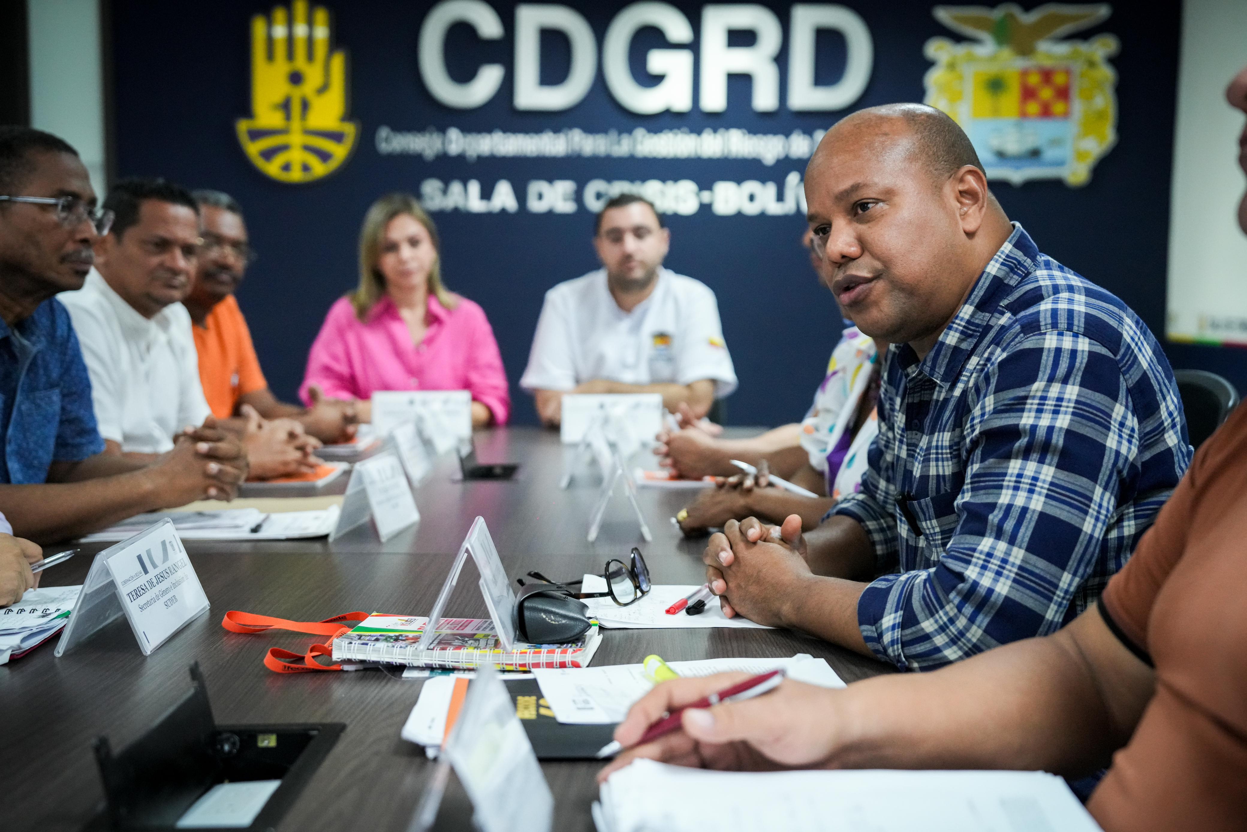 Gobernación de Bolívar y Sudeb llegan a acuerdos para transformar la educación