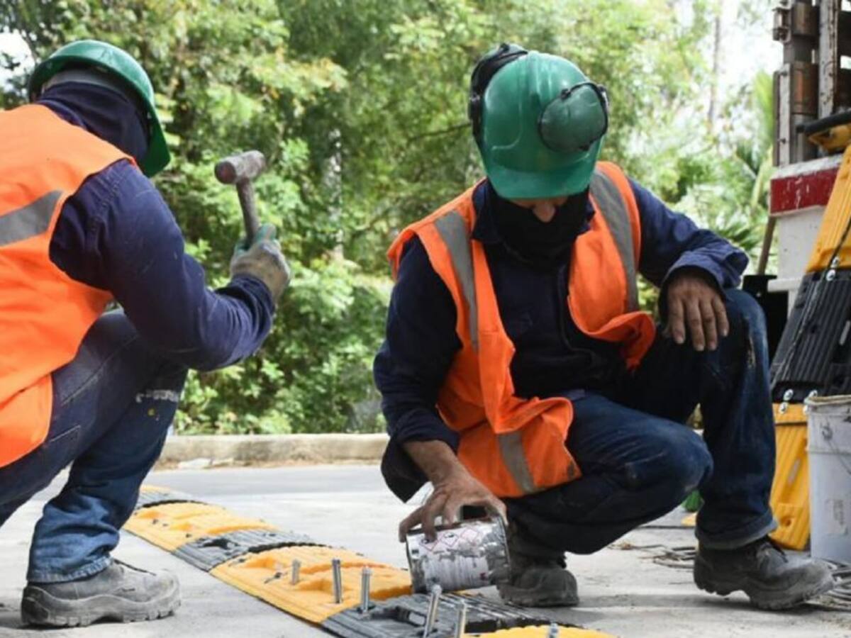 Instalan 39 resaltos en vías de los municipios del Atlántico