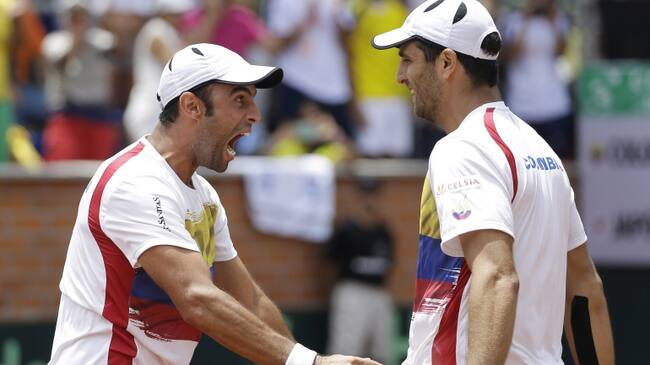 Juan Sebastián Cabal (I) y Robert Farah