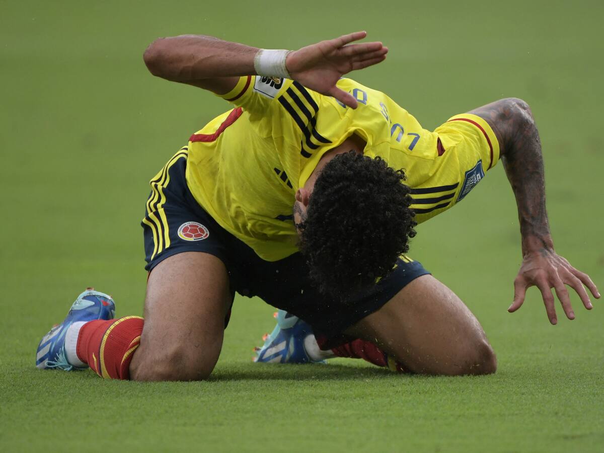 Luis Díaz cuenta cómo lo levantaron anímicamente sus compañeros tras opción de gol fallida