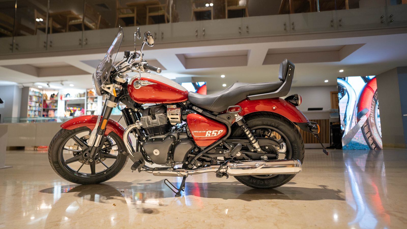 Royal Enfield Supermeteor 650