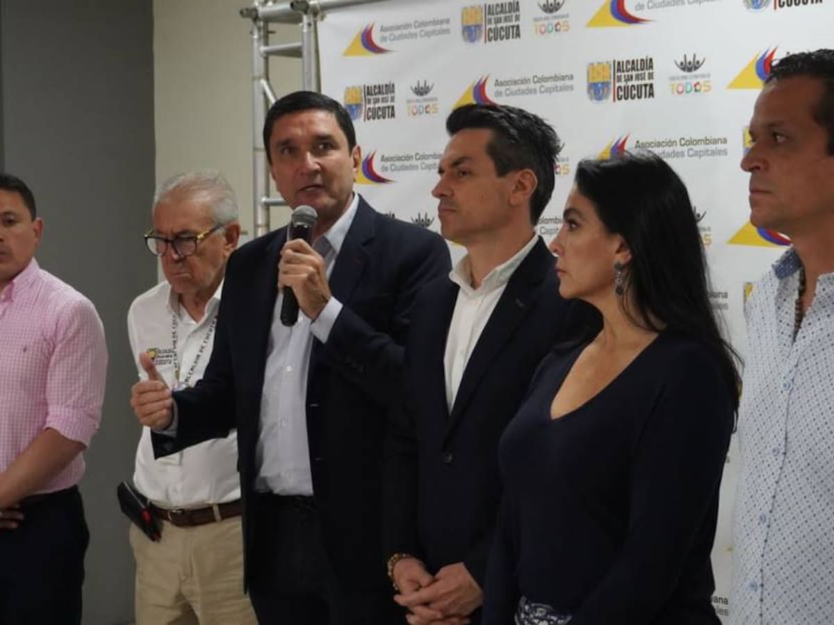 Alcaldes de ciudades capitales respaldan Reforma Tributaria del Gobierno