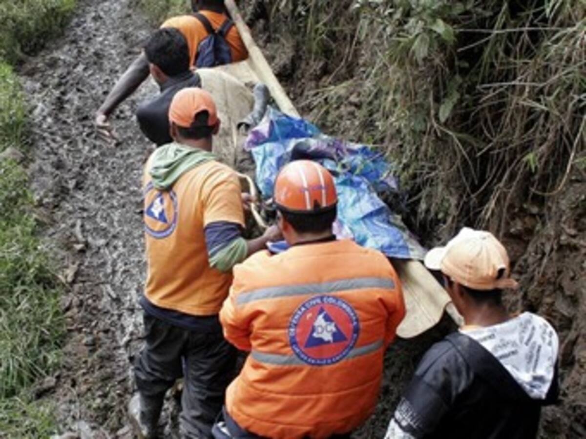 Hoy serán las exequias de los nueve indígenas que murieron por un alud de tierra Riosucio, Caldas