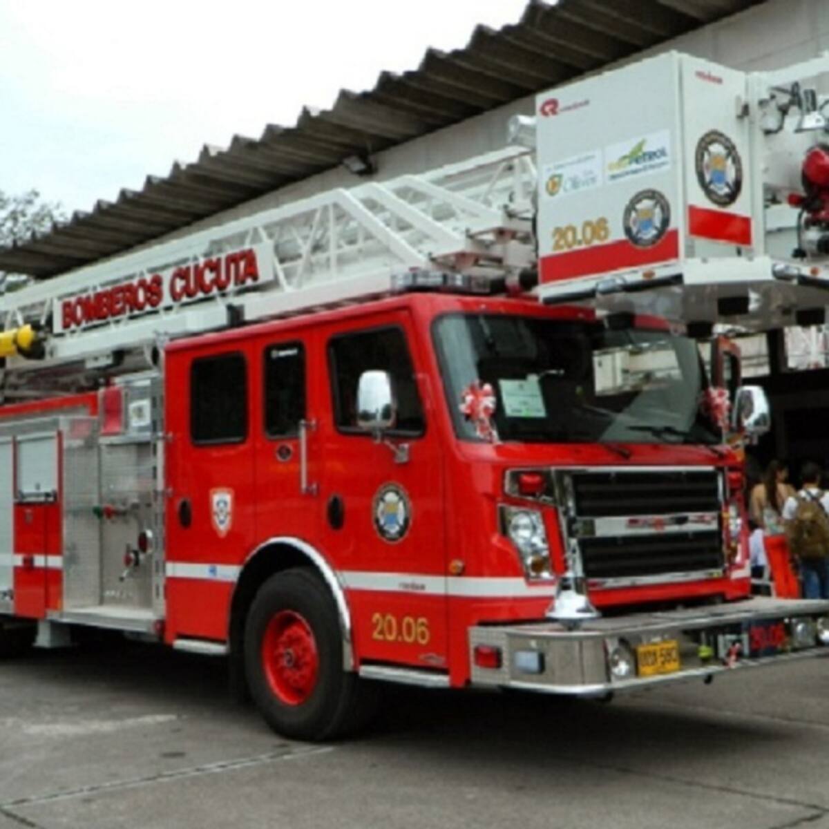 Incendio por deuda de la alcaldía a los bomberos