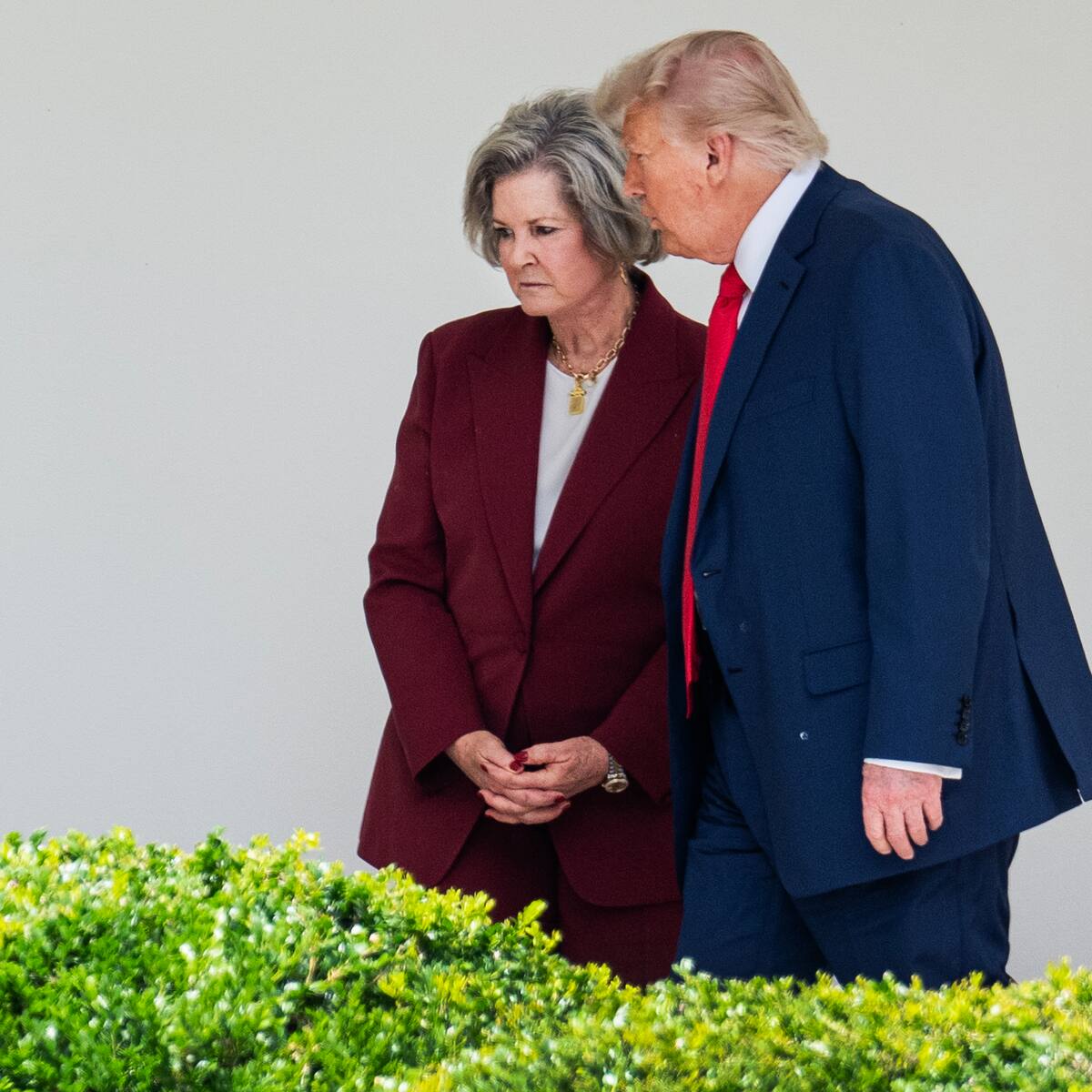 Trump tiene “la personalidad de un alcohólico”: jefa de gabinete de la Casa Blanca