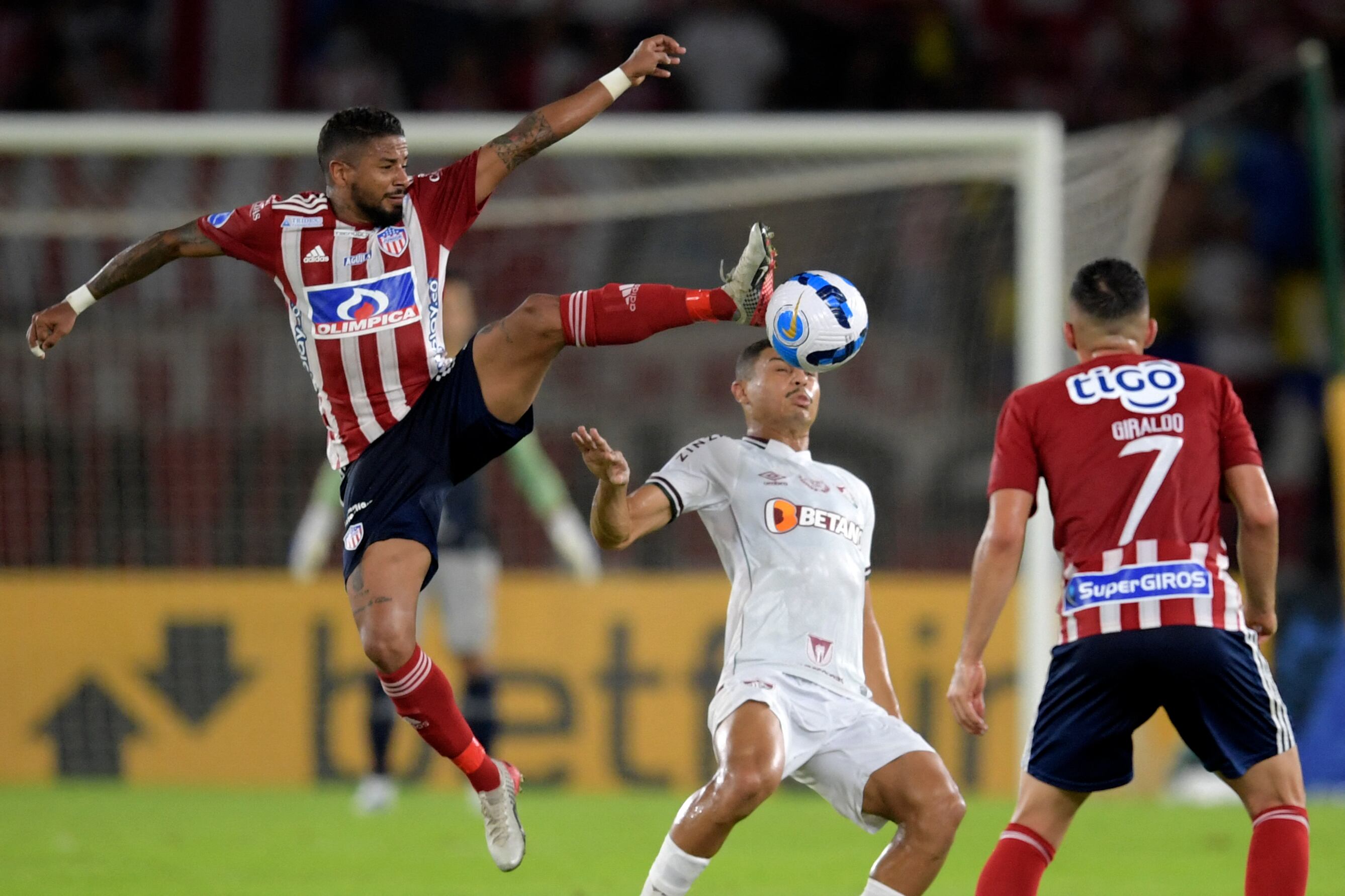 Yesus Cabrera en su paso por Junior. (Photo by Raul ARBOLEDA / AFP) (Photo by RAUL ARBOLEDA/AFP via Getty Images)