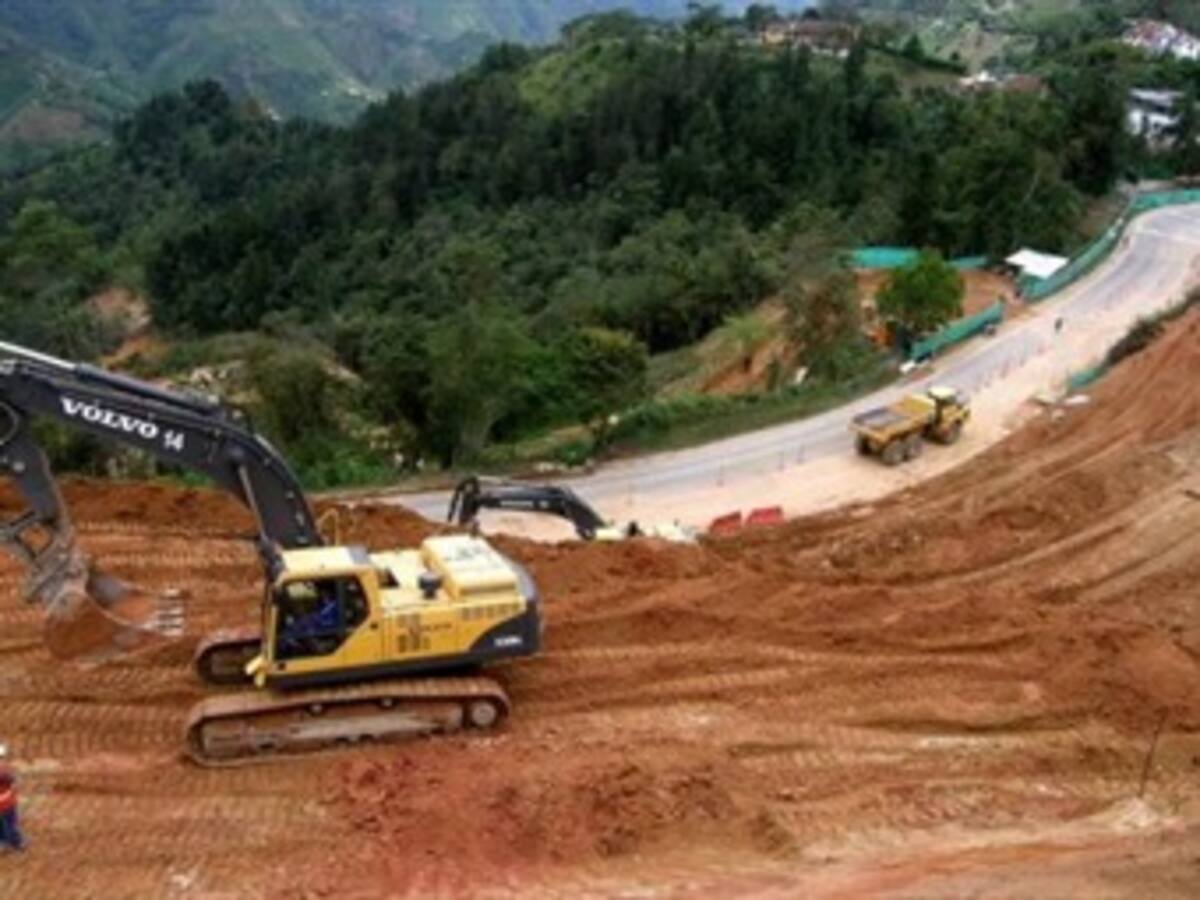 Gobierno crea grupo para evitar parálisis de obras de infraestructura en el país