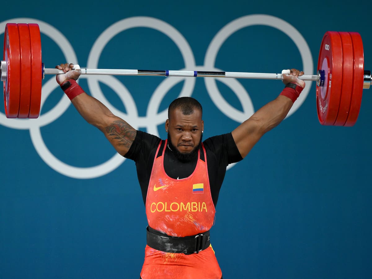 ¿Qué huelen los levantadores de pesas antes de cada levantamiento? Tendría útil función