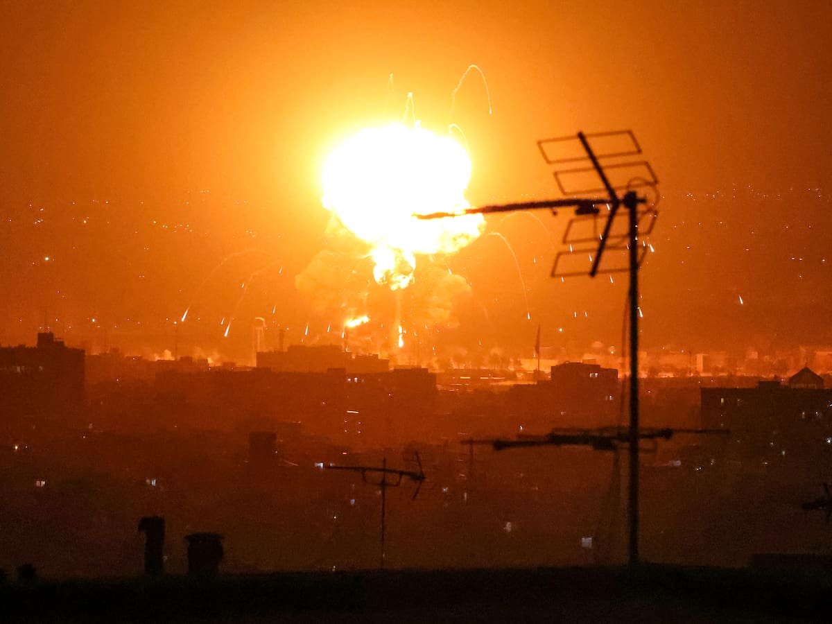 Irán promete combatir contra EEUU “el tiempo que sea necesario” y bloquear el suministro de petróleo