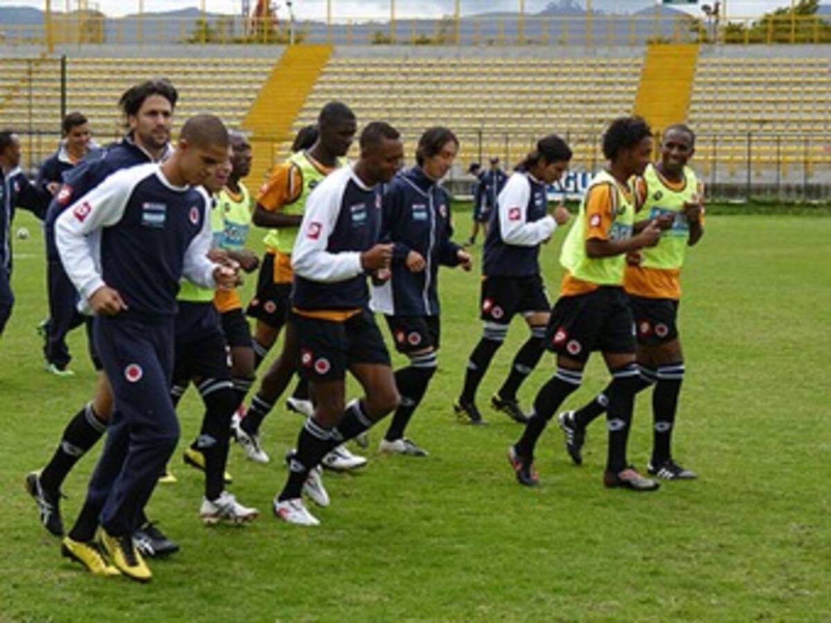 Mario Alberto Yépes lamenta la situación económica de algunos equipos colombianos y de sus jugadores