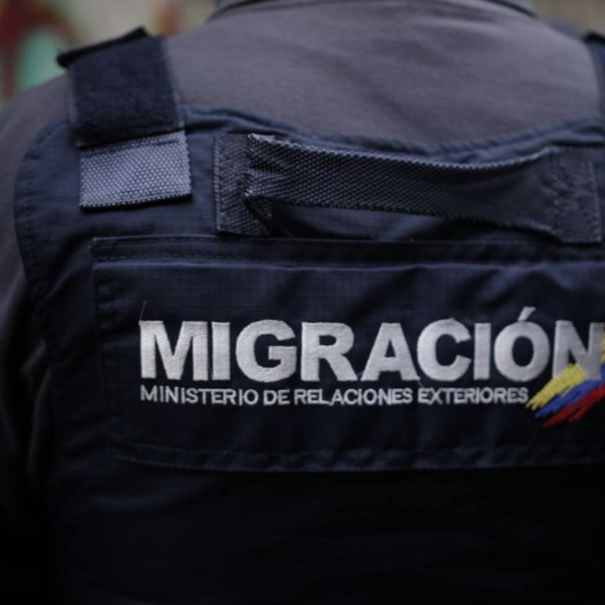 Video: funcionario de Migración Colombia atacó a viajero en el aeropuerto El Dorado