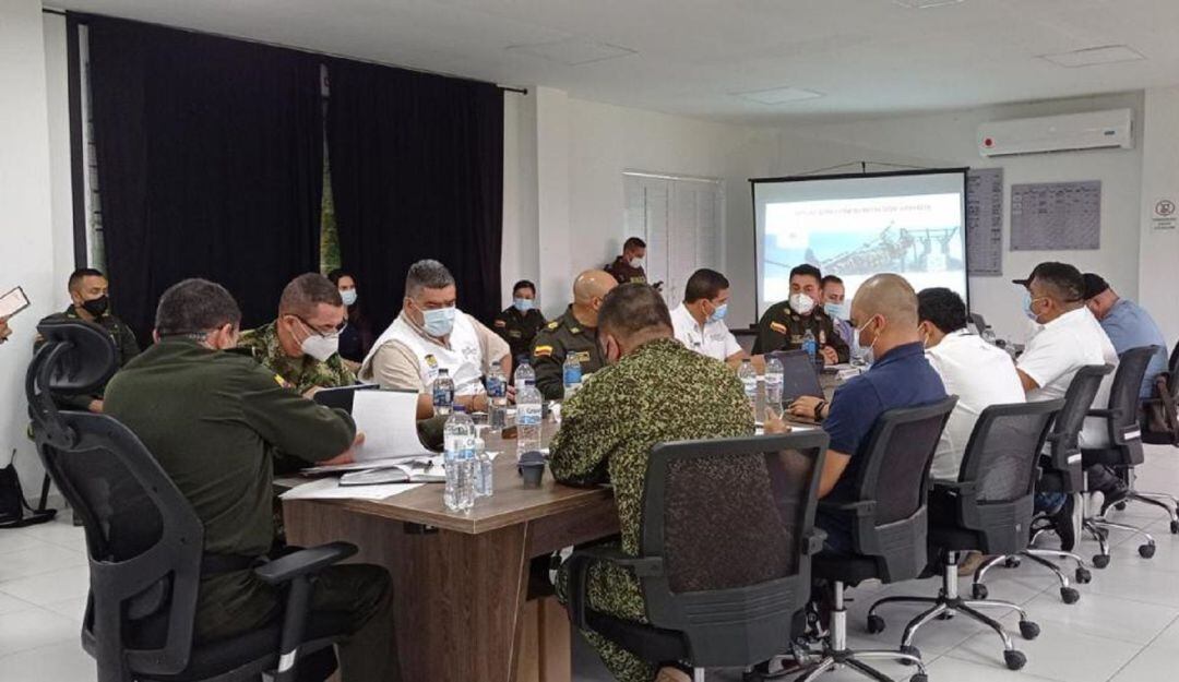 La Policía y demás autoridades ofrecieron 50 millones de pesos y pidieron a la ciudadanía colaboración para ubicarlos