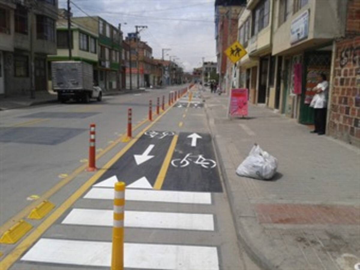 Presentan plan piloto de ‘bicicarril’ en Kennedy y Bosa