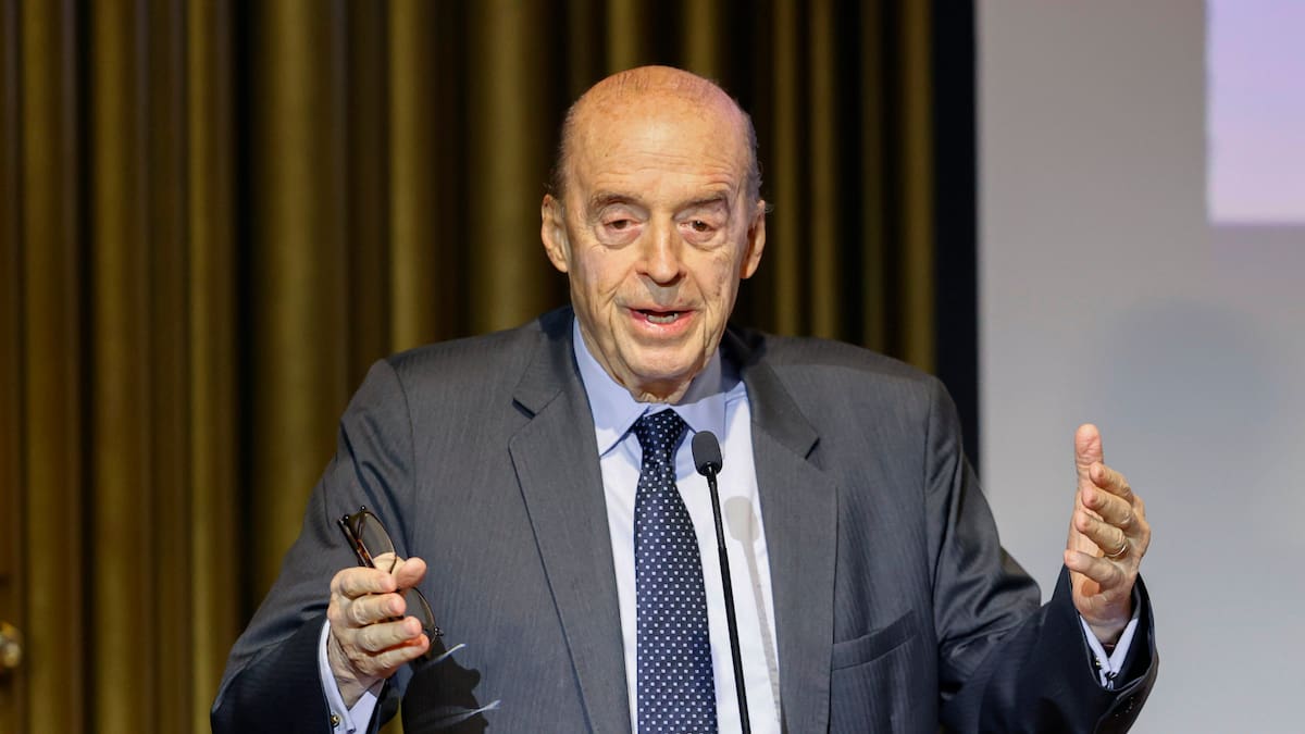 Regresó a Colombia el Canciller Leyva tras estar en Ginebra en Foro Mundial de Migración