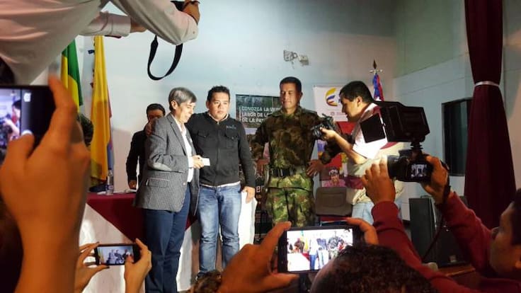500 libretas militares gratuitas a víctimas del conflicto ha entregado el ejecito en eje cafetero