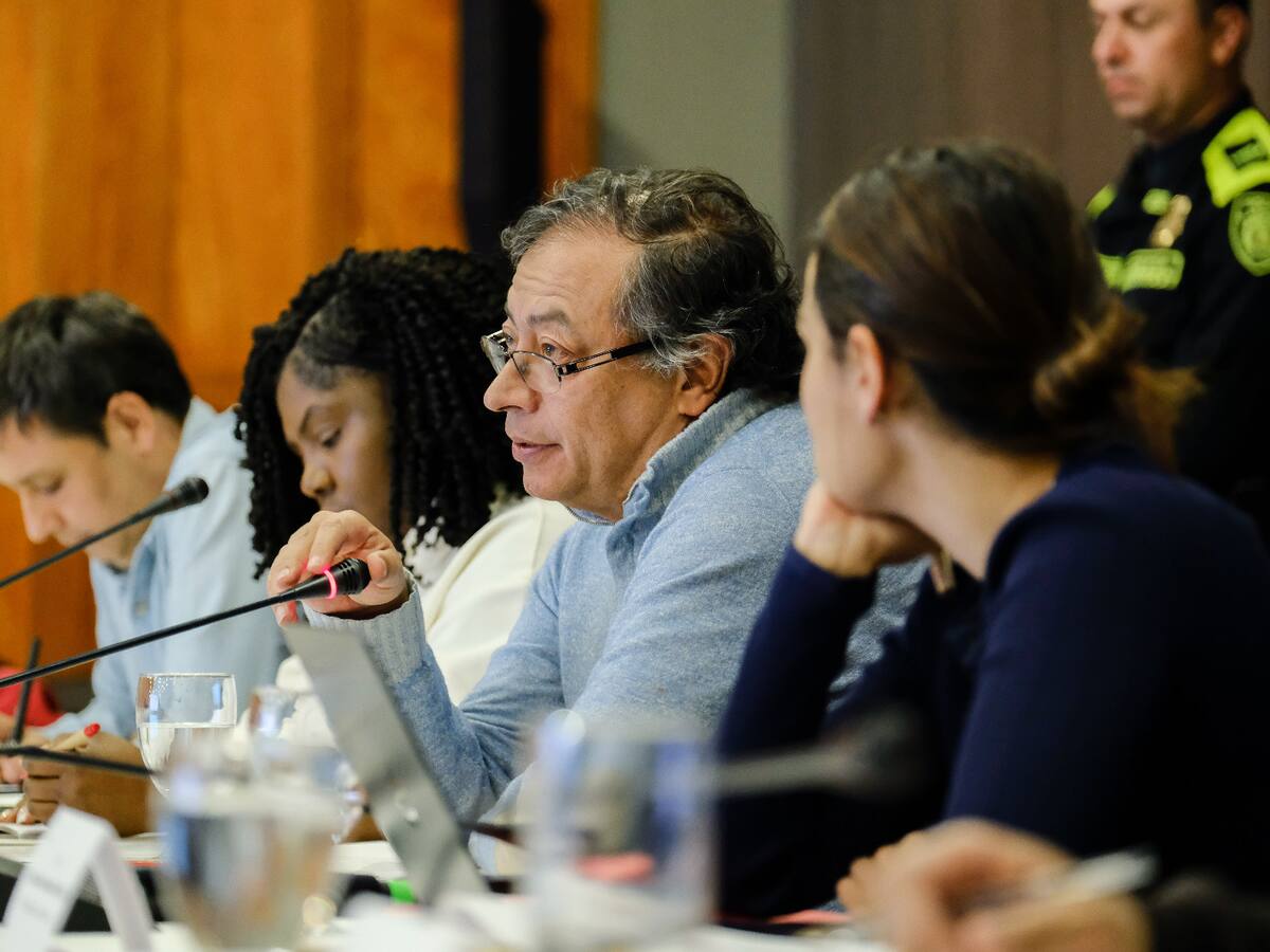 Gobierno confirma que reforma a la salud se discutirá en sesiones extraordinarias